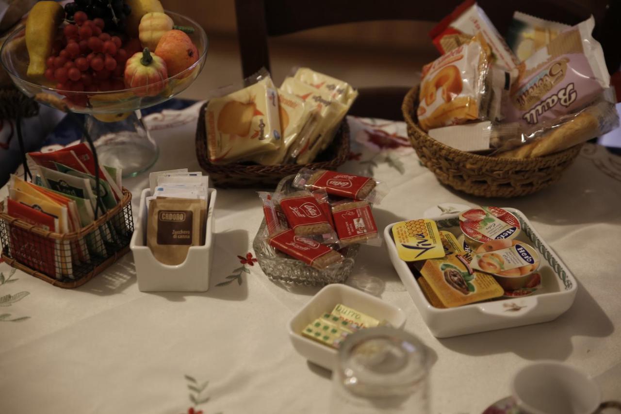 Bed & Breakfast Delle Rose 코넬리아노 외부 사진
